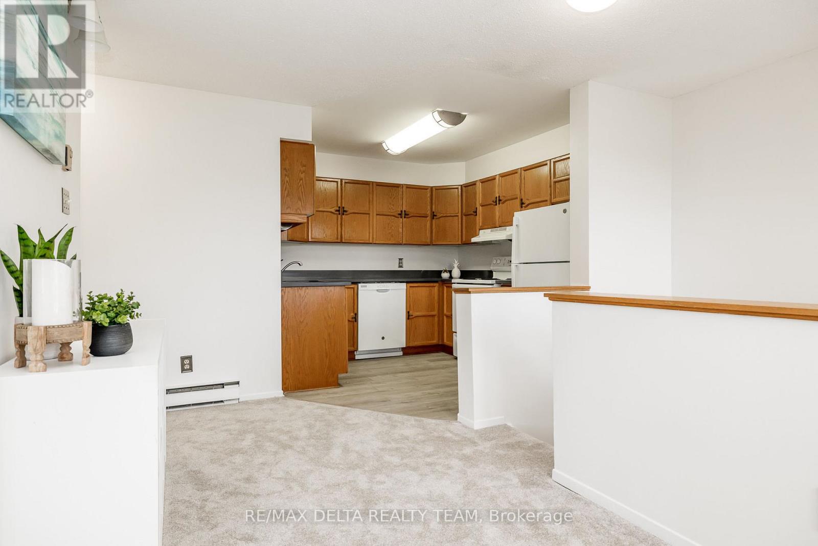 205 - 1720 Marsala Crescent, Ottawa, Ontario  K4A 2G8 - Photo 14 - X12505368