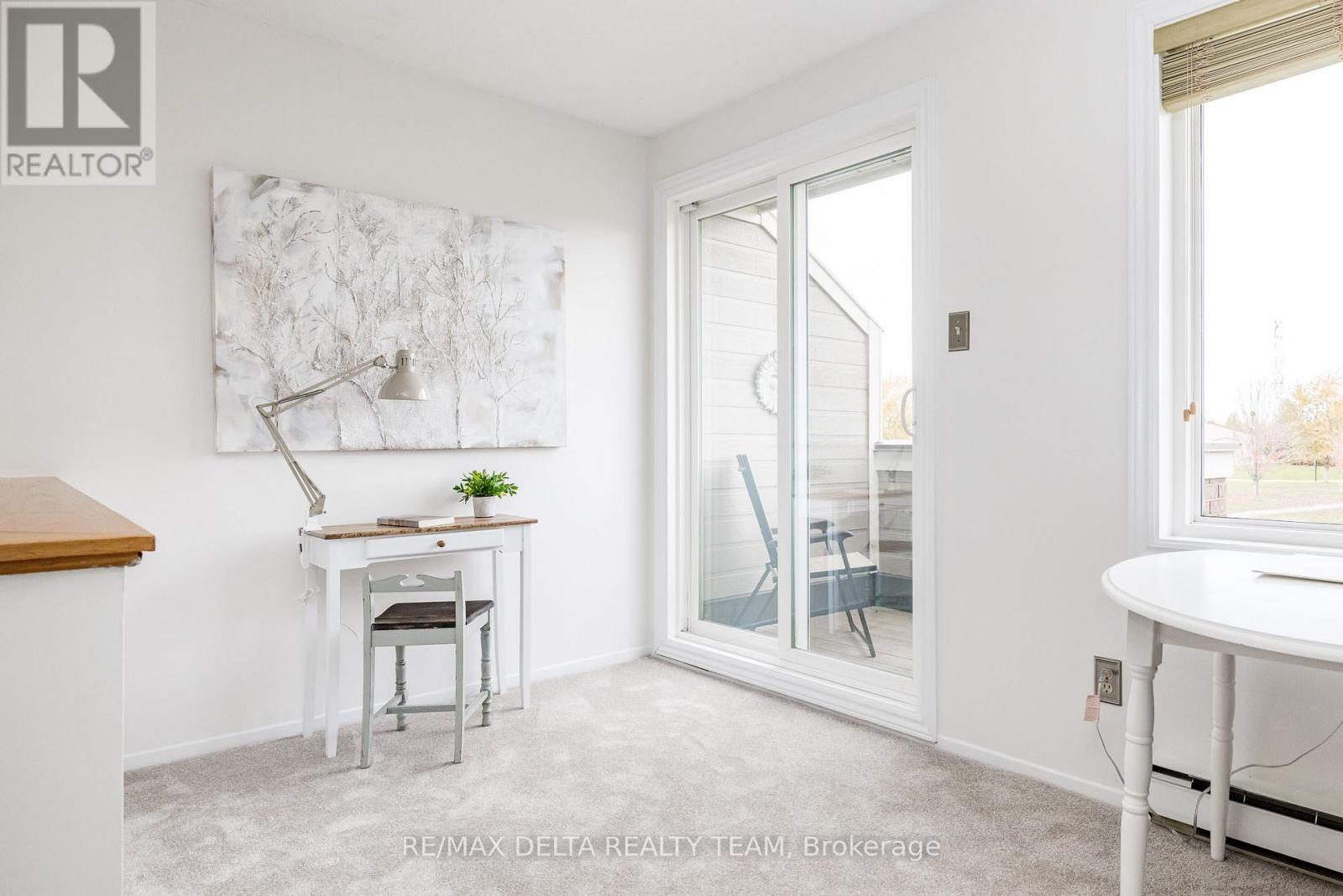 205 - 1720 Marsala Crescent, Ottawa, Ontario  K4A 2G8 - Photo 12 - X12505368