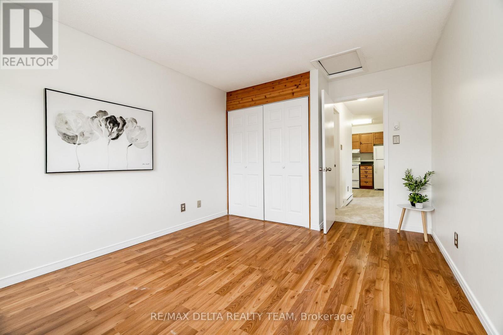 205 - 1720 Marsala Crescent, Ottawa, Ontario  K4A 2G8 - Photo 19 - X12505368