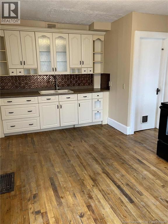 447-449 Northumberland Street, Fredericton, New Brunswick  E3B 3K3 - Photo 2 - NB128907