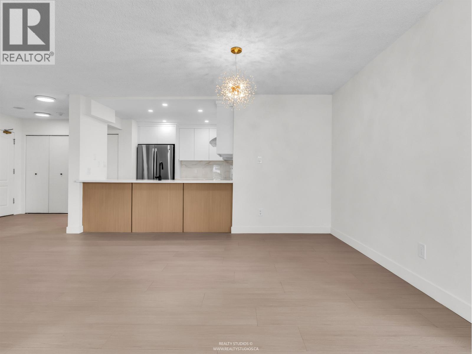 1003 1135 QUAYSIDE DRIVE, New Westminster, British Columbia