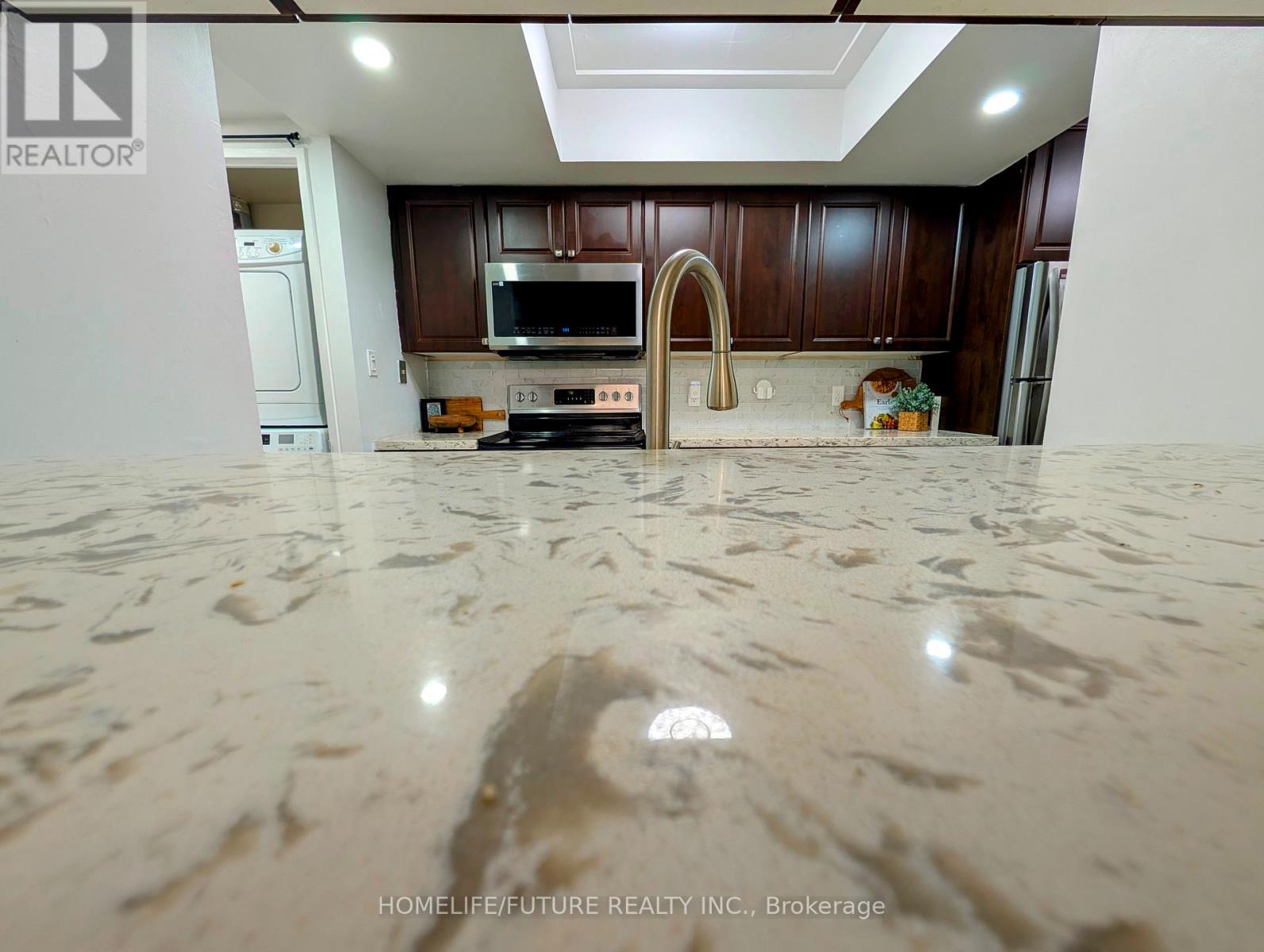 410 - 2550 Lawrence Avenue E, Toronto, Ontario M1P 4Z3 - Photo 15 - E12404938