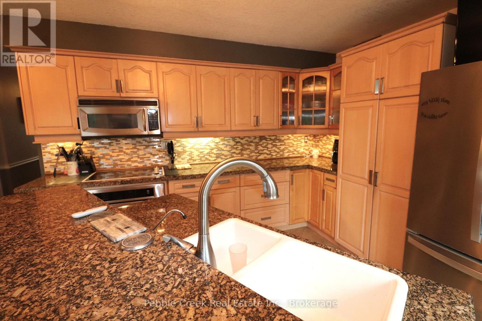 790 Andrew Malcolm Drive, Kincardine, Ontario  N2Z 1M7 - Photo 9 - X12519900