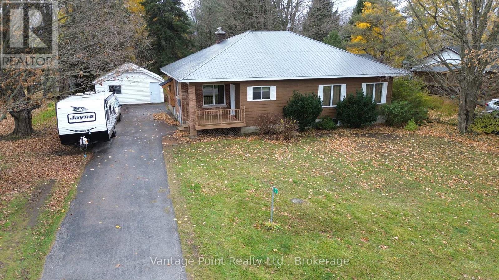 7 Park Head Road, South Bruce Peninsula, Ontario N0H 1P0 - Photo 26 - X12519954