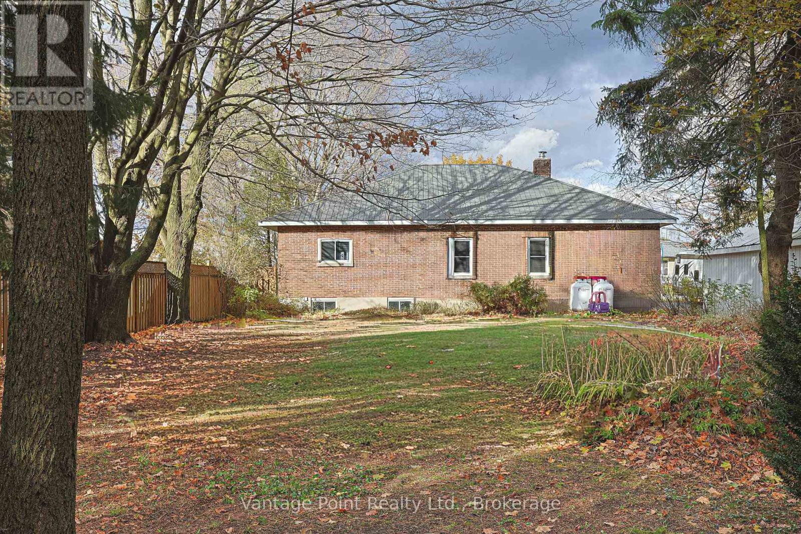 7 Park Head Road, South Bruce Peninsula, Ontario N0H 1P0 - Photo 30 - X12519954