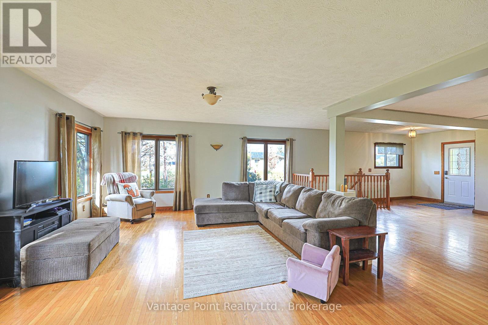 7 Park Head Road, South Bruce Peninsula, Ontario N0H 1P0 - Photo 8 - X12519954