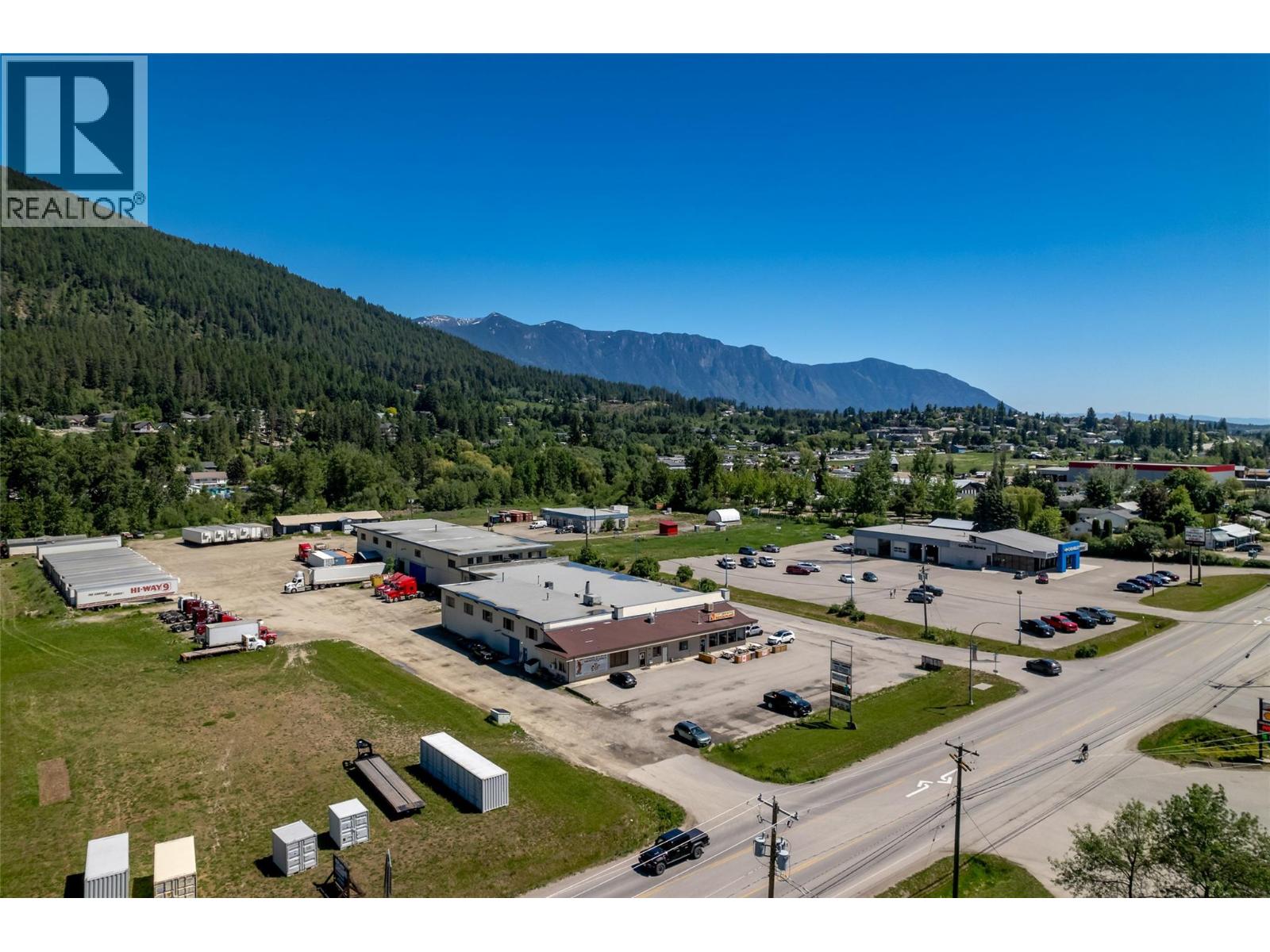 1420 Northwest Boulevard, Creston, British Columbia  V0G 1B6 - Photo 11 - 10353681