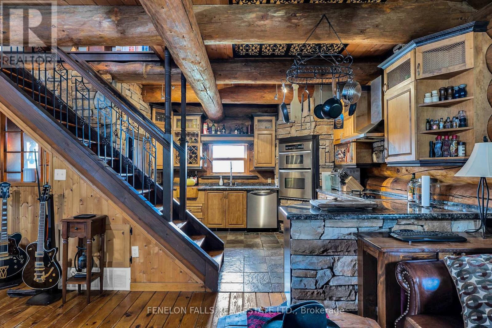 348 Ogemah Road, Kawartha Lakes, Ontario  K0M 2G0 - Photo 13 - X12519920