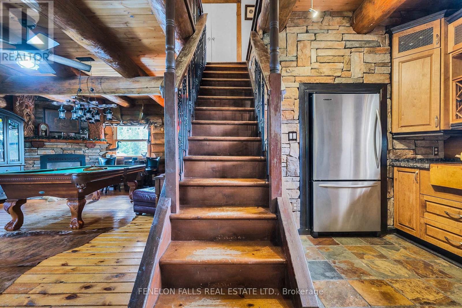 348 Ogemah Road, Kawartha Lakes, Ontario  K0M 2G0 - Photo 17 - X12519920