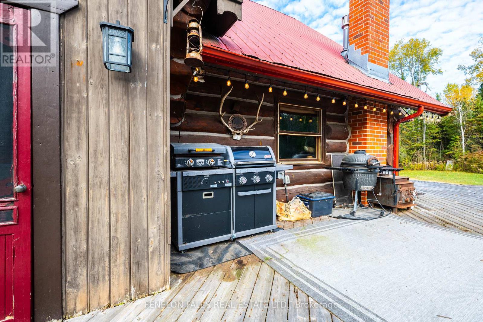 348 Ogemah Road, Kawartha Lakes, Ontario  K0M 2G0 - Photo 8 - X12519920