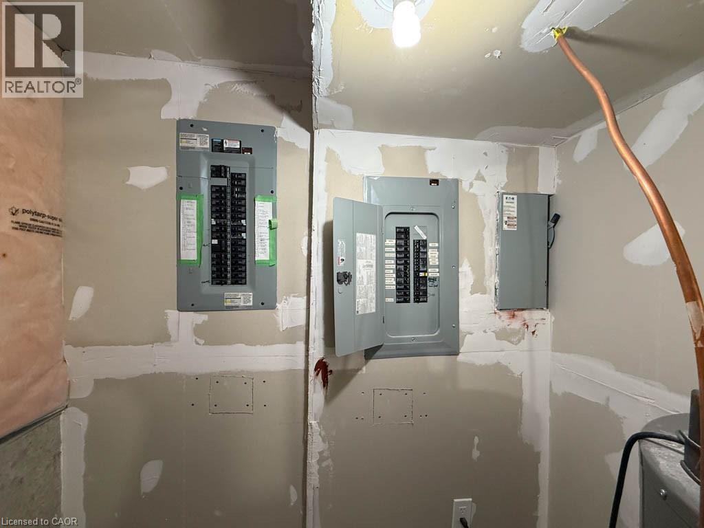 4405 Simcoe Street, Niagara Falls, Ontario  L2E 1T7 - Photo 5 - 40768874