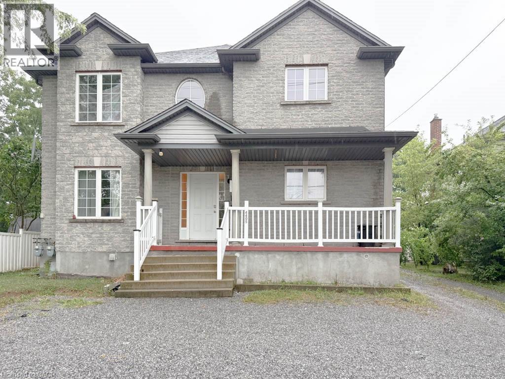 4405 SIMCOE Street, Niagara Falls, Ontario