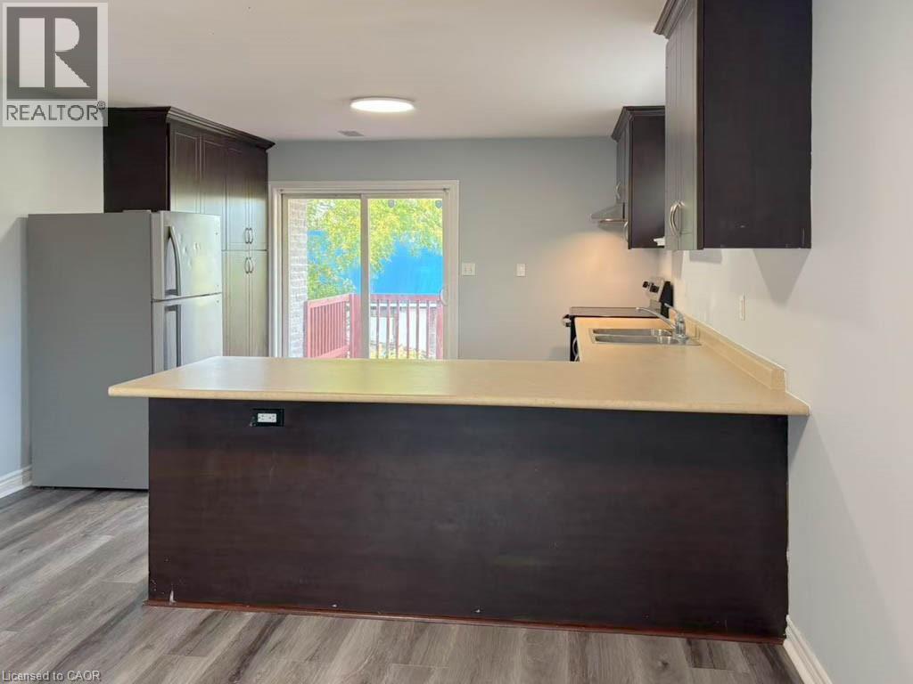 4405 Simcoe Street, Niagara Falls, Ontario  L2E 1T7 - Photo 43 - 40768874