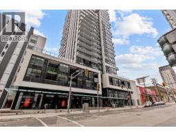 2101 823 CARNARVON STREET