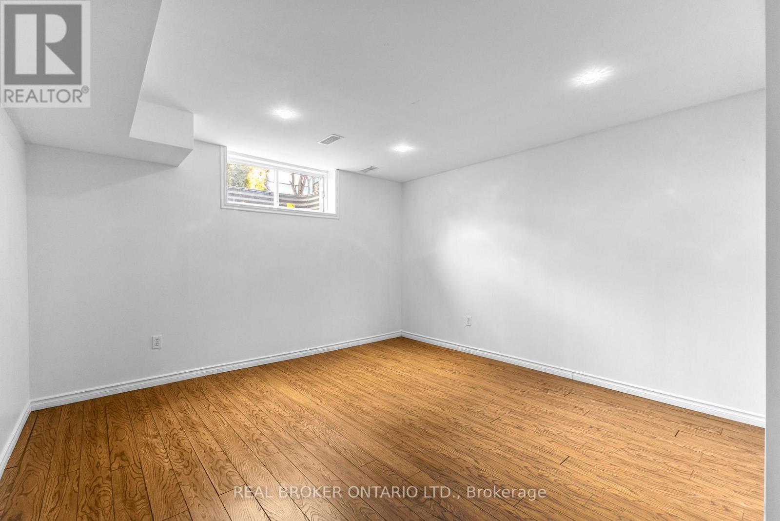 2014 Jasper Avenue, Ottawa, Ontario  K1V 1Z5 - Photo 31 - X12519872