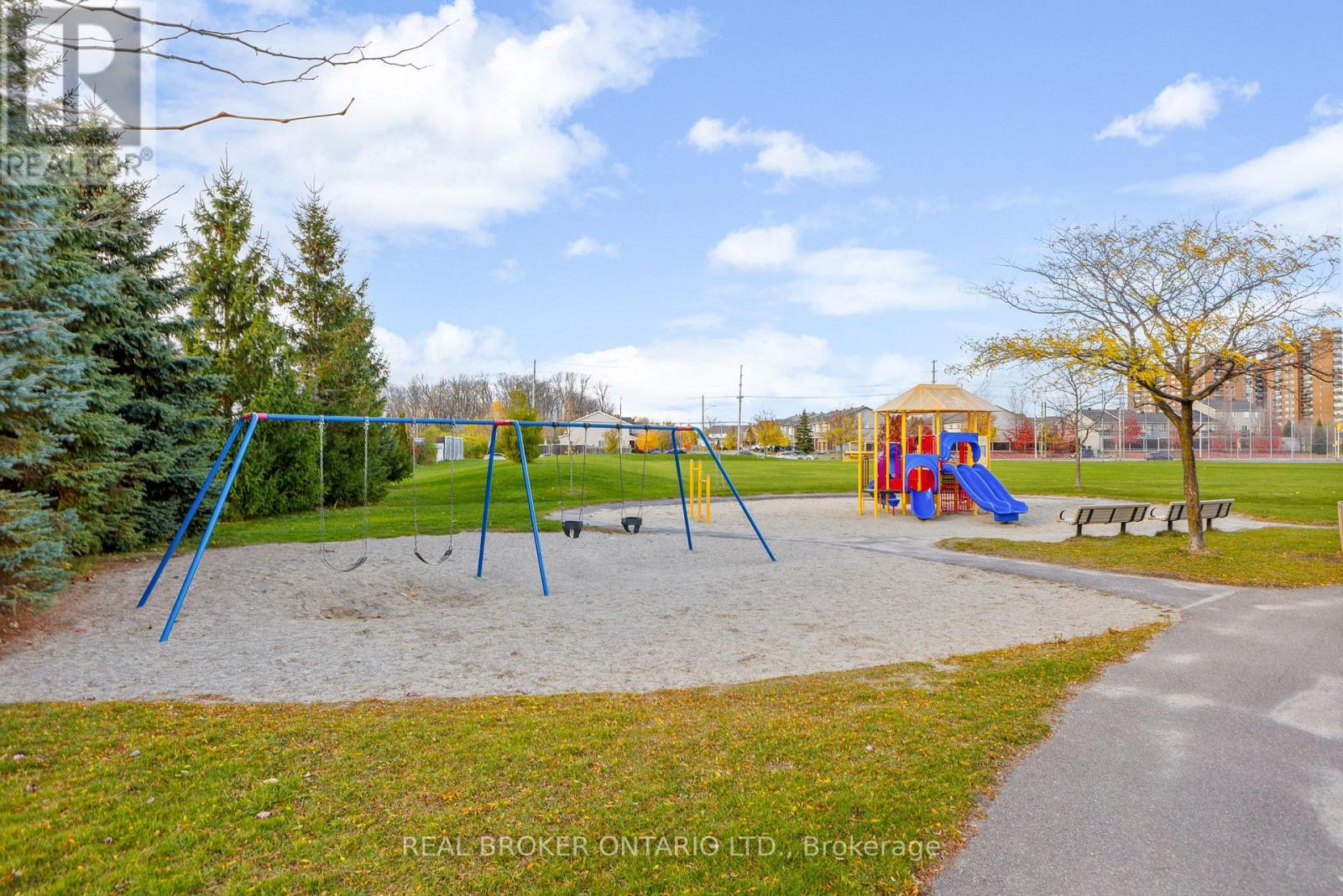 2014 Jasper Avenue, Ottawa, Ontario  K1V 1Z5 - Photo 36 - X12519872