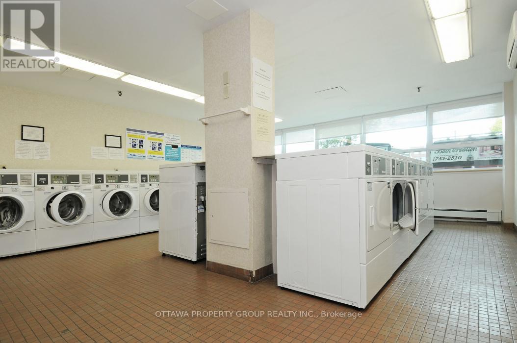 913 - 555 Brittany Drive, Ottawa, Ontario  K1K 4C5 - Photo 28 - X12519904