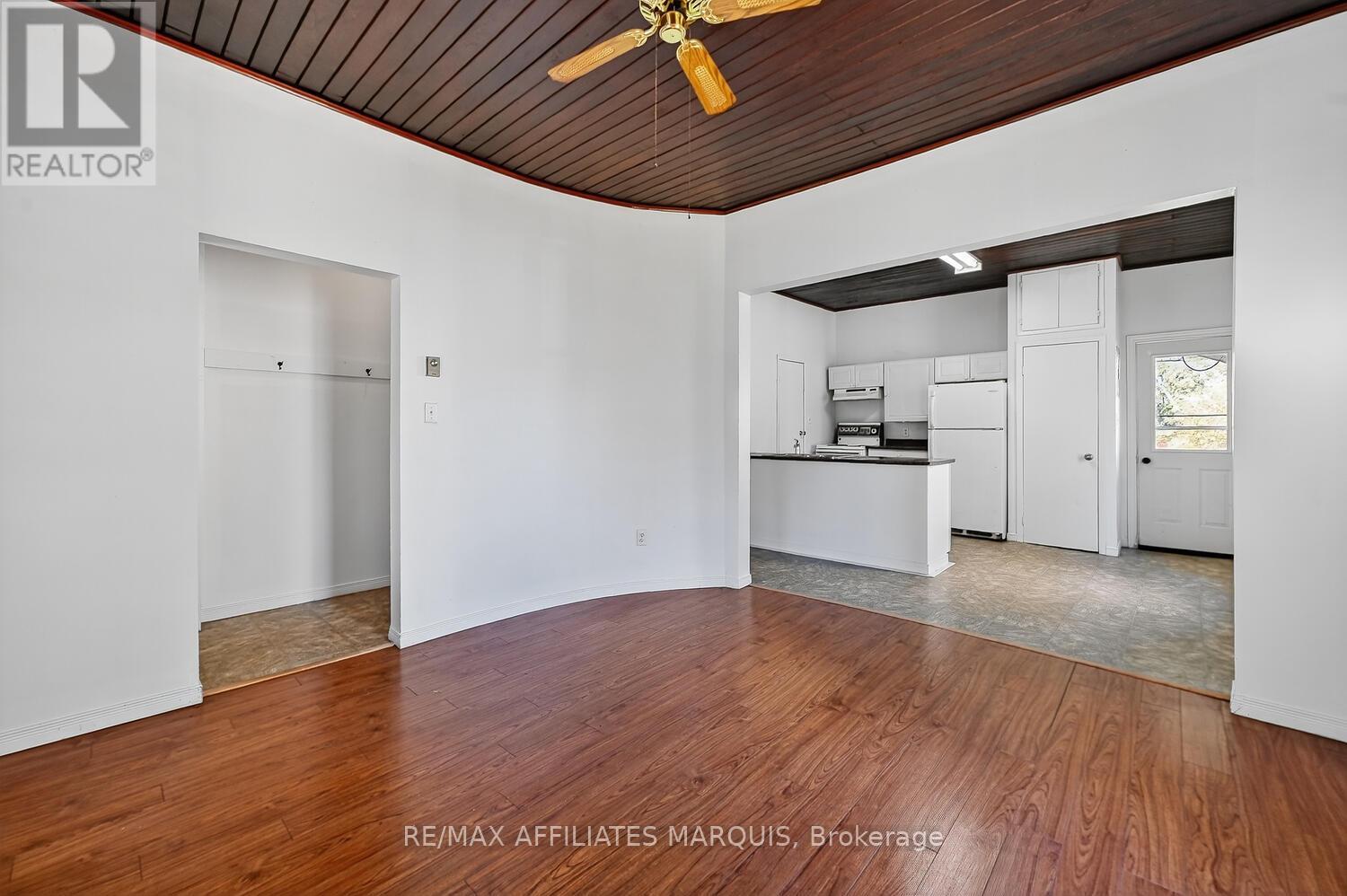 26 Rideau Street, Westport, Ontario  K0G 1X0 - Photo 16 - X12519912