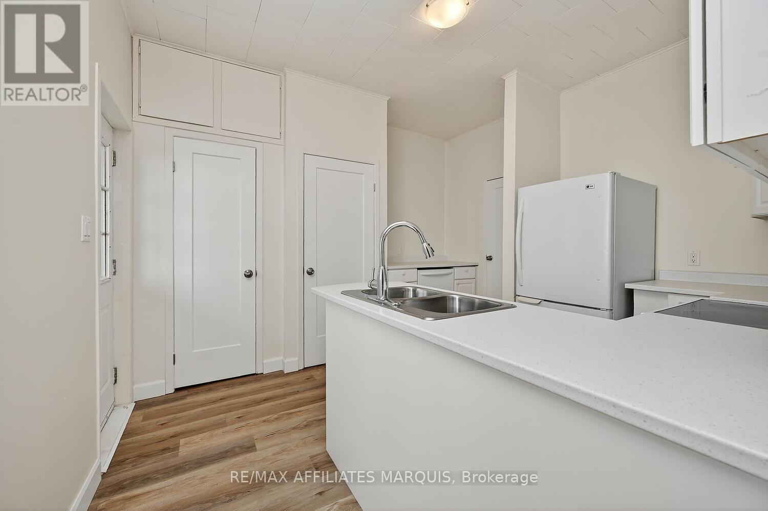 26 Rideau Street, Westport, Ontario  K0G 1X0 - Photo 26 - X12519912