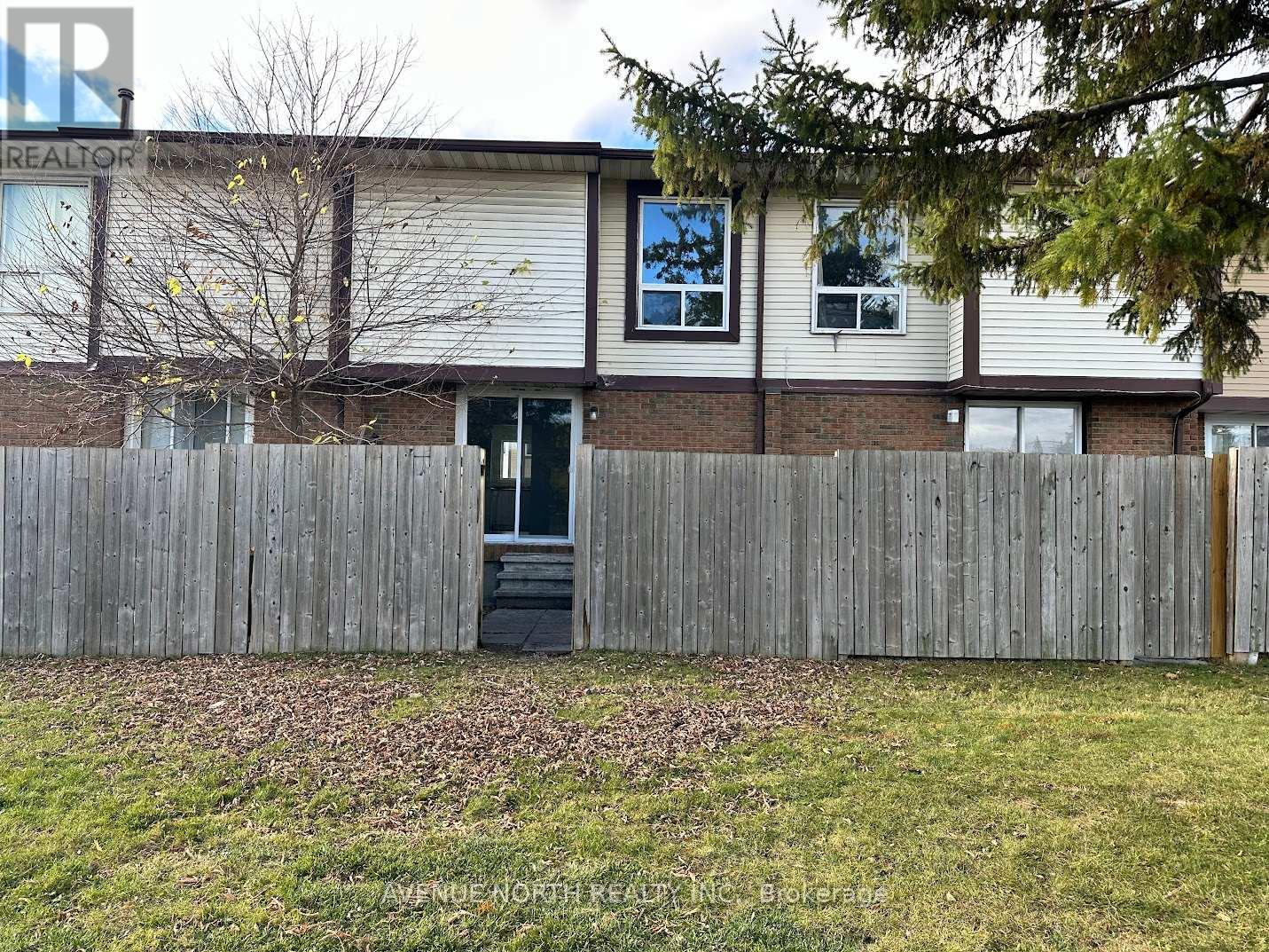 65 - 1787 Dondale Street, Ottawa, Ontario  K1B 5H9 - Photo 6 - X12519940