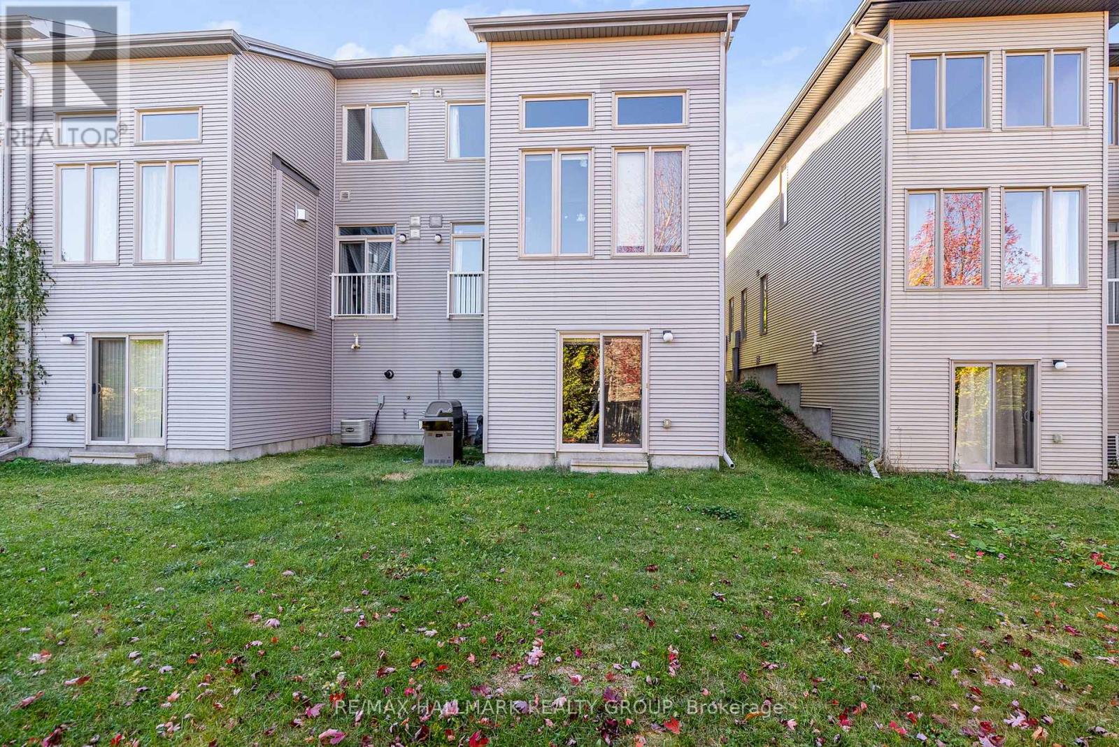 938 Fletcher Circle, Ottawa, Ontario  K2T 0B7 - Photo 41 - X12519948