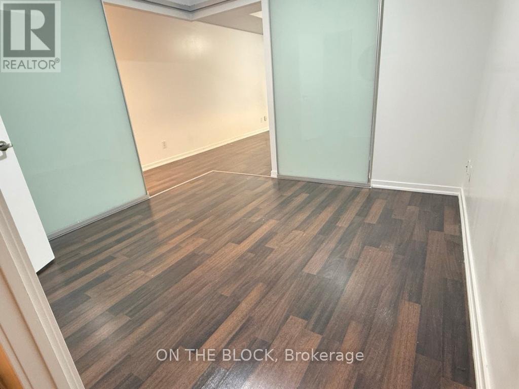 302 - 38 Joe Shuster Way, Toronto, Ontario  M6K 0A5 - Photo 13 - W12519842