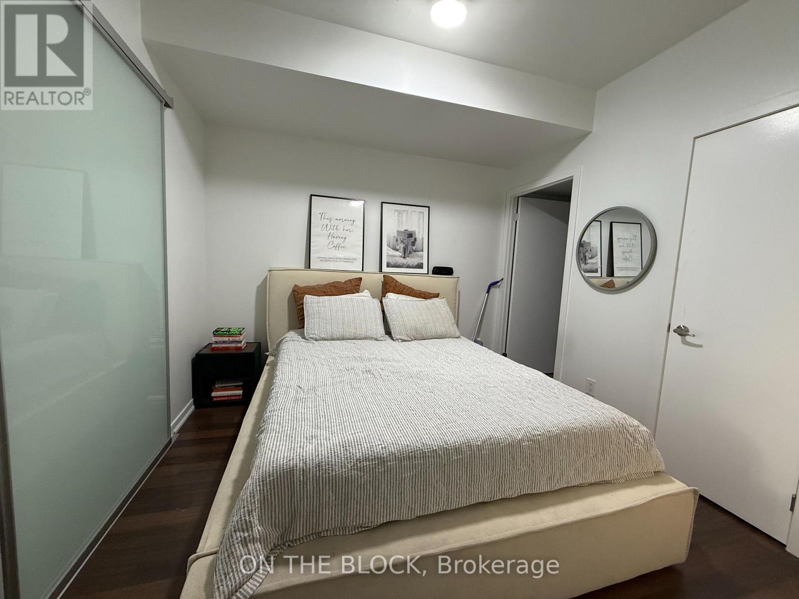 302 - 38 Joe Shuster Way, Toronto, Ontario  M6K 0A5 - Photo 14 - W12519842