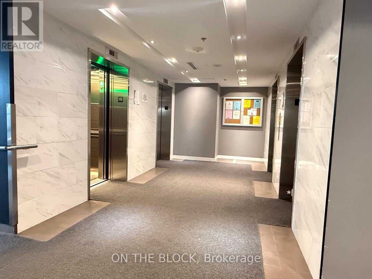 302 - 38 Joe Shuster Way, Toronto, Ontario  M6K 0A5 - Photo 18 - W12519842