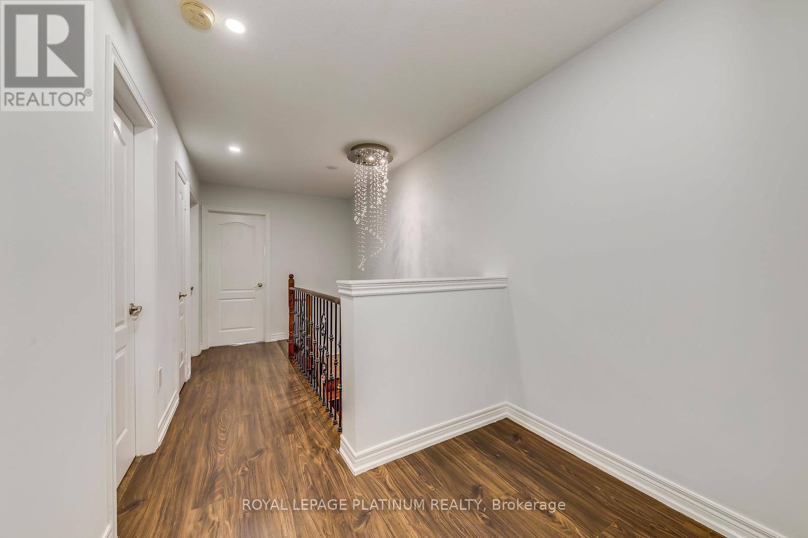 5644 Longboat Avenue, Mississauga, Ontario  L5M 7E8 - Photo 19 - W12519844