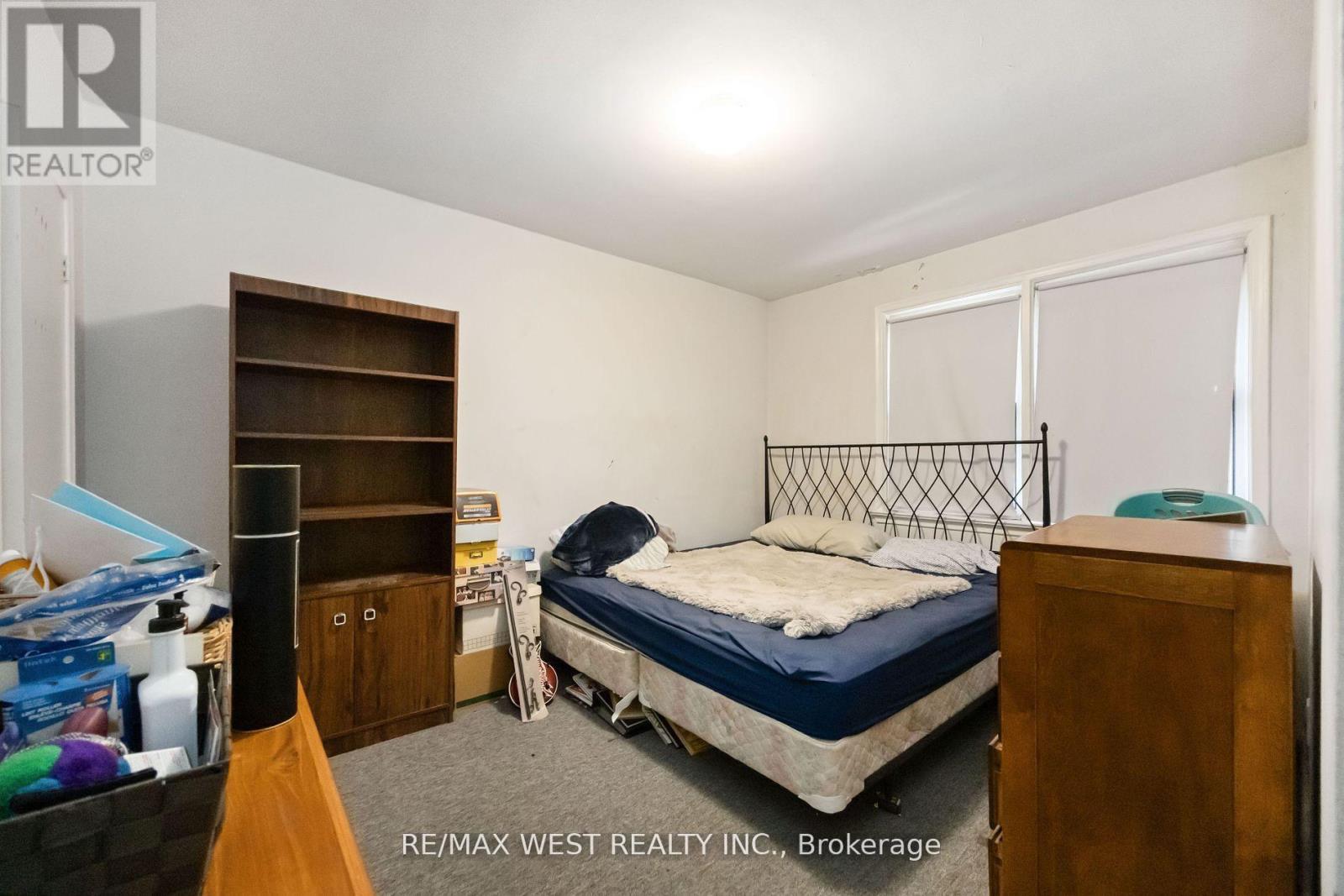 241 Eileen Avenue, Toronto, Ontario  M6N 1W5 - Photo 13 - W12519852