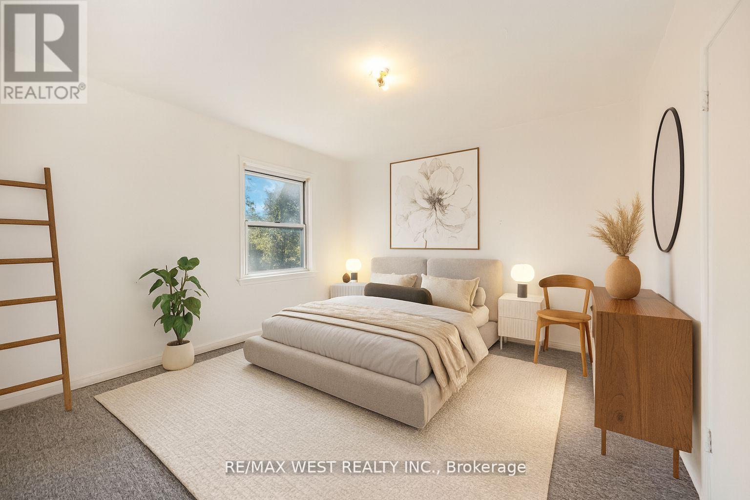 241 Eileen Avenue, Toronto, Ontario  M6N 1W5 - Photo 16 - W12519852