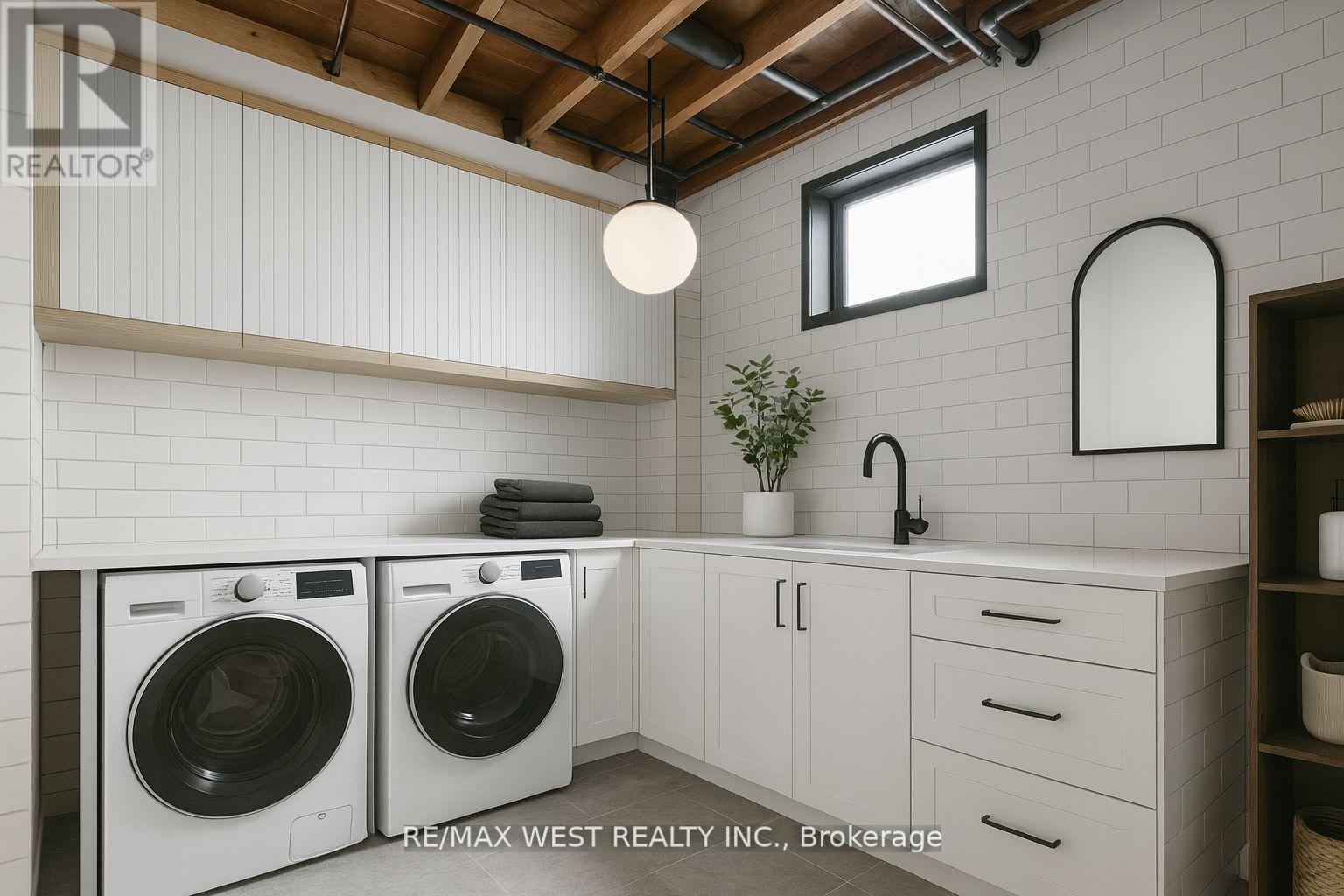 241 Eileen Avenue, Toronto, Ontario  M6N 1W5 - Photo 24 - W12519852