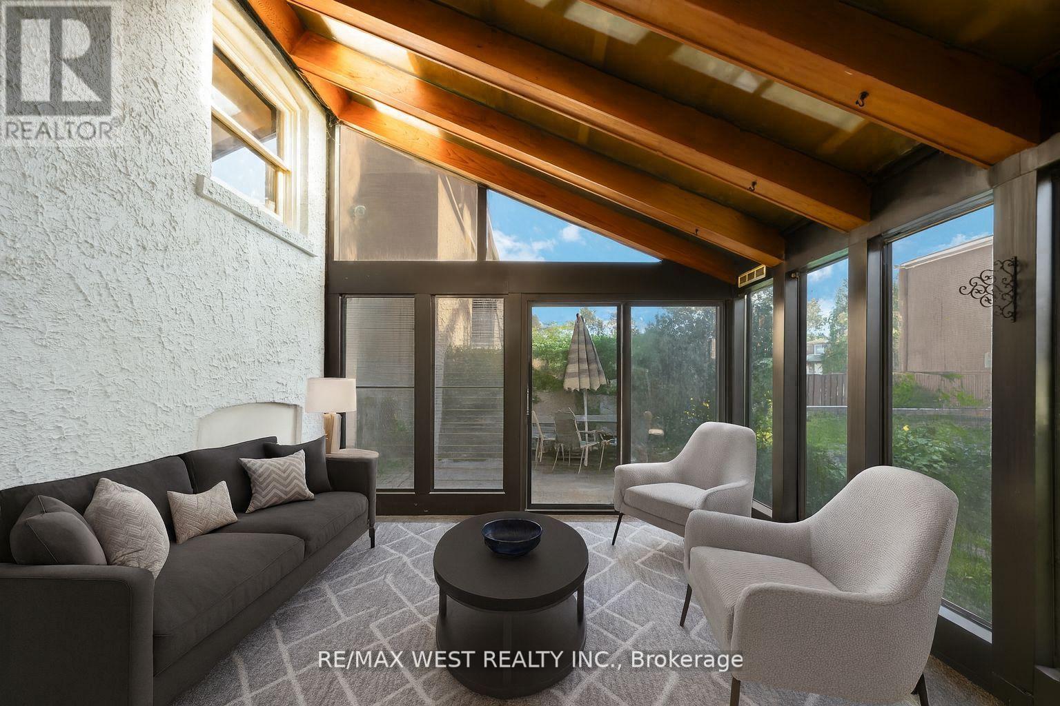 241 Eileen Avenue, Toronto, Ontario  M6N 1W5 - Photo 26 - W12519852