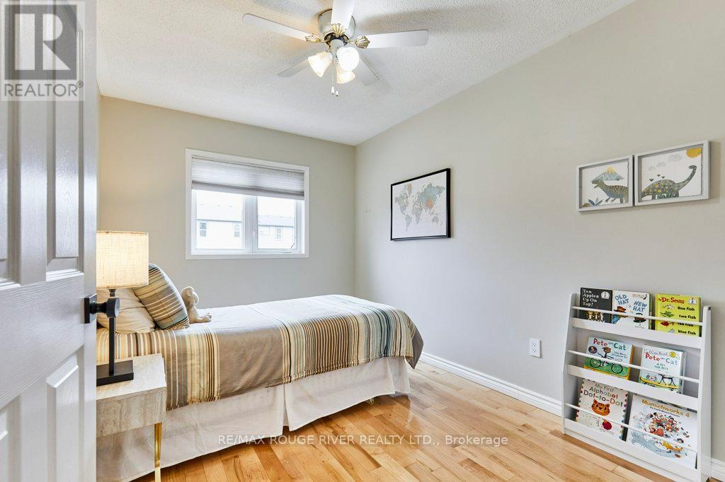 104 Roxton Road, Oakville, Ontario  L6H 6V4 - Photo 25 - W12519866