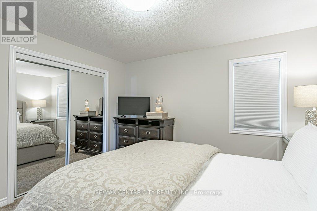 150 Queen Street, Middlesex Centre, Ontario N0L 1R0 - Photo 33 - X12519152