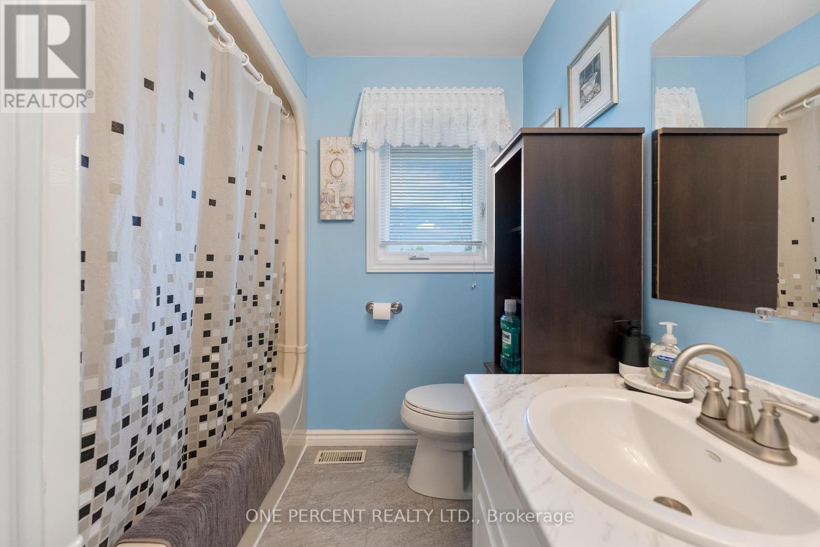 626 Willow Drive, Laurentian Valley, Ontario  K8A 4J1 - Photo 14 - X12514998