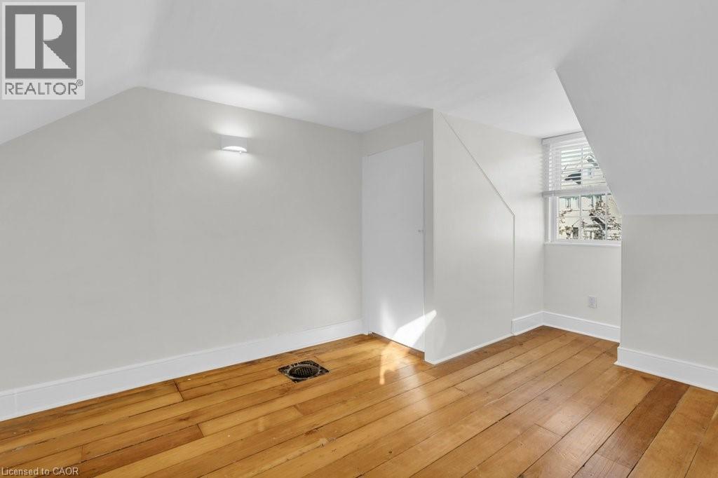 31 Bruce Street, Cambridge, Ontario N1R 2E1 - Photo 13 - 40774284