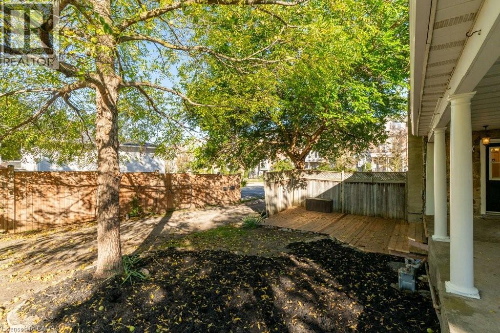 31 Bruce Street, Cambridge, Ontario N1R 2E1 - Photo 26 - 40774284