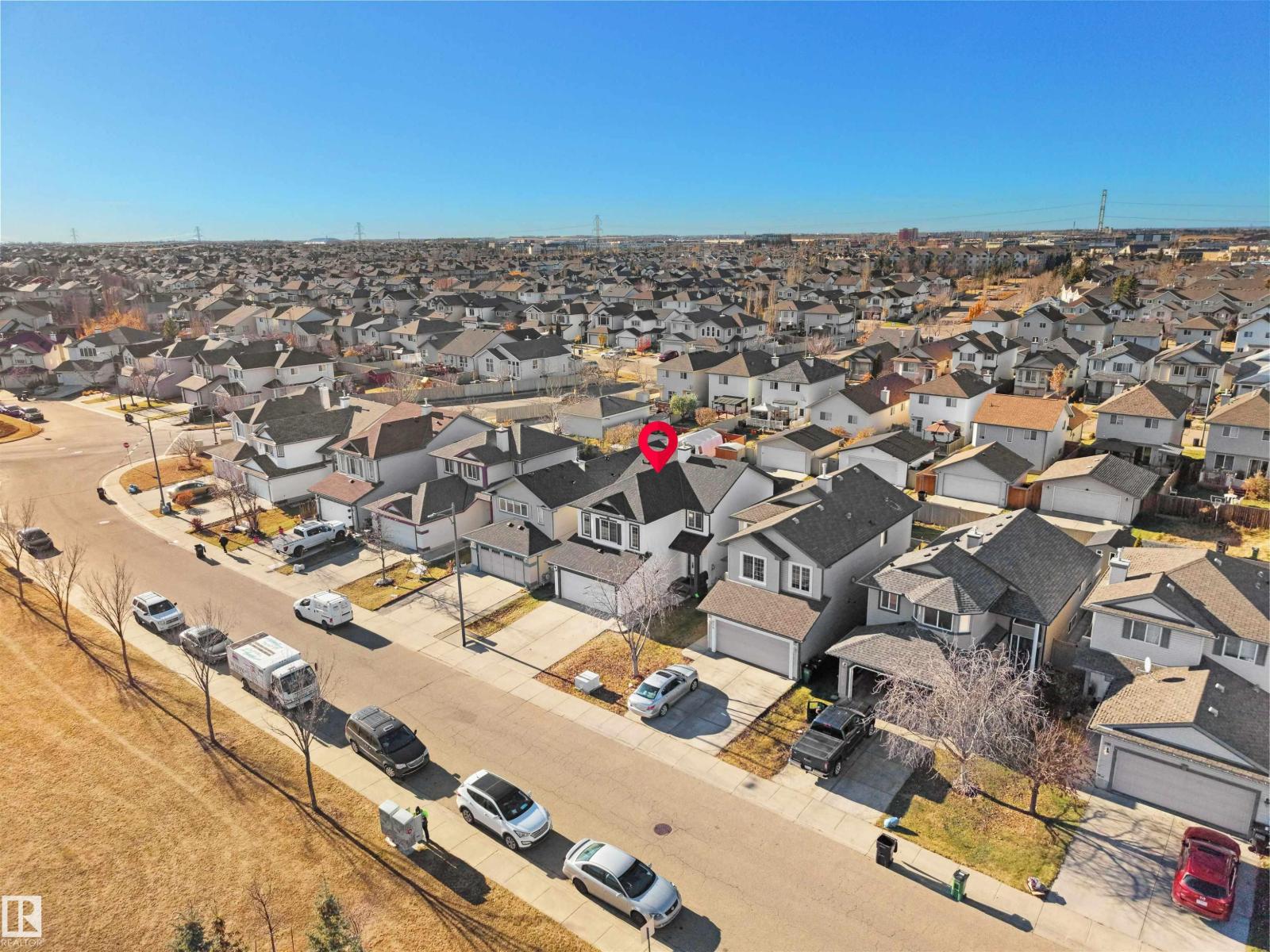 328 83 St Sw, Edmonton, Alberta  T6X 1K4 - Photo 3 - E4465023