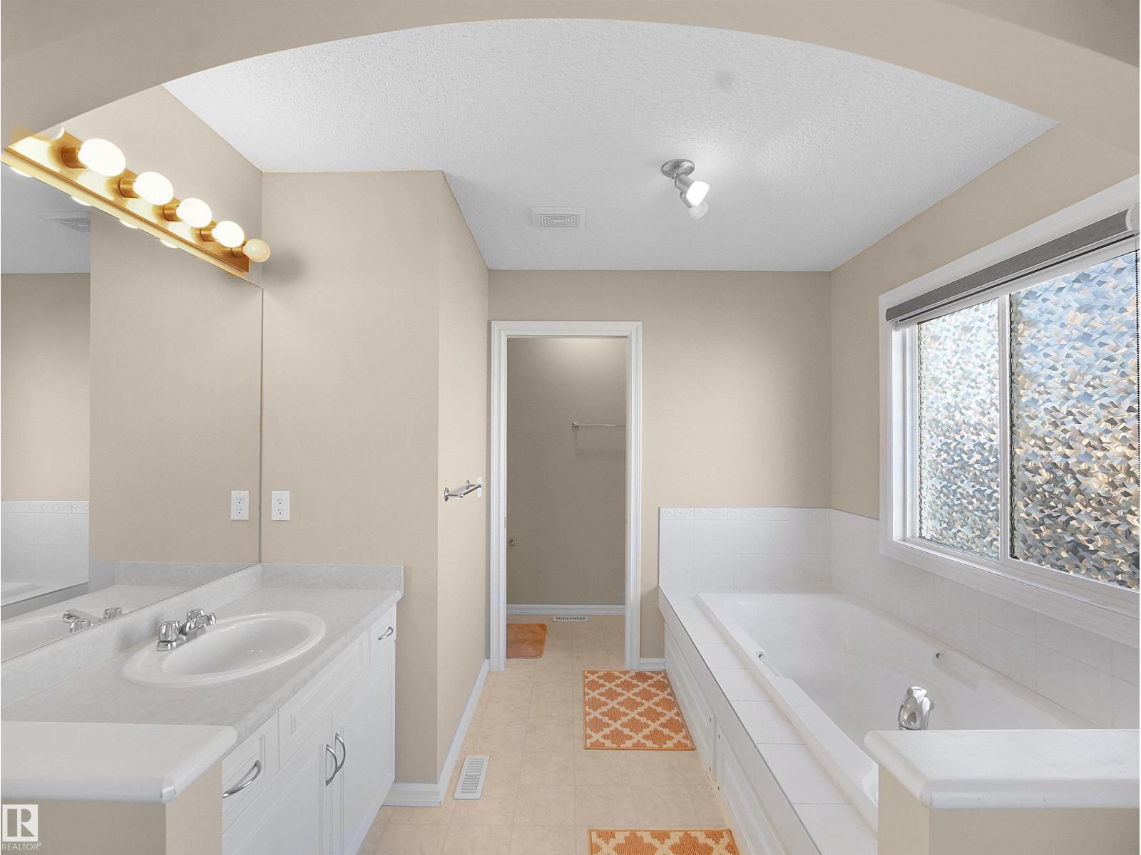 328 83 St Sw, Edmonton, Alberta  T6X 1K4 - Photo 37 - E4465023