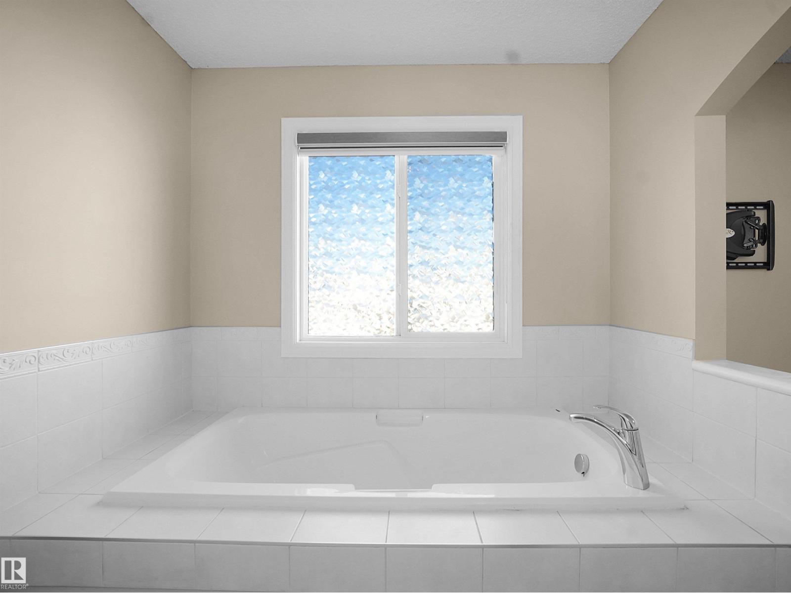 328 83 St Sw, Edmonton, Alberta  T6X 1K4 - Photo 38 - E4465023