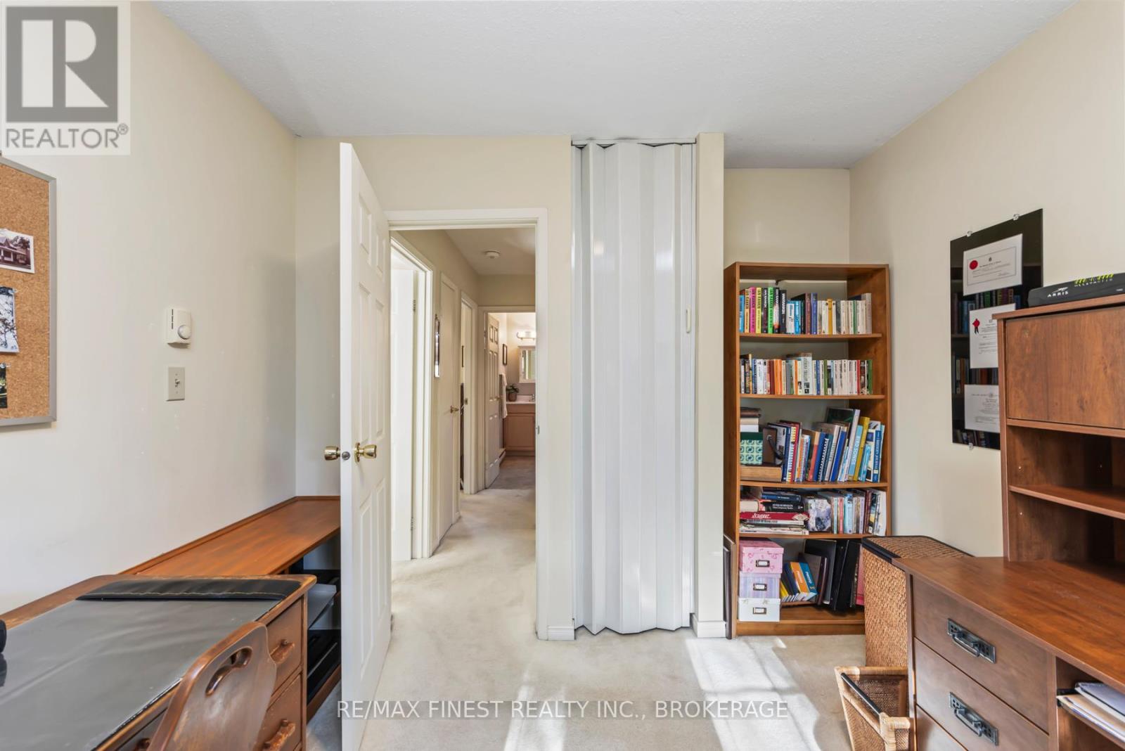 48 - 19 Macpherson Avenue, Kingston, Ontario K7M 6W4 - Photo 33 - X12490542