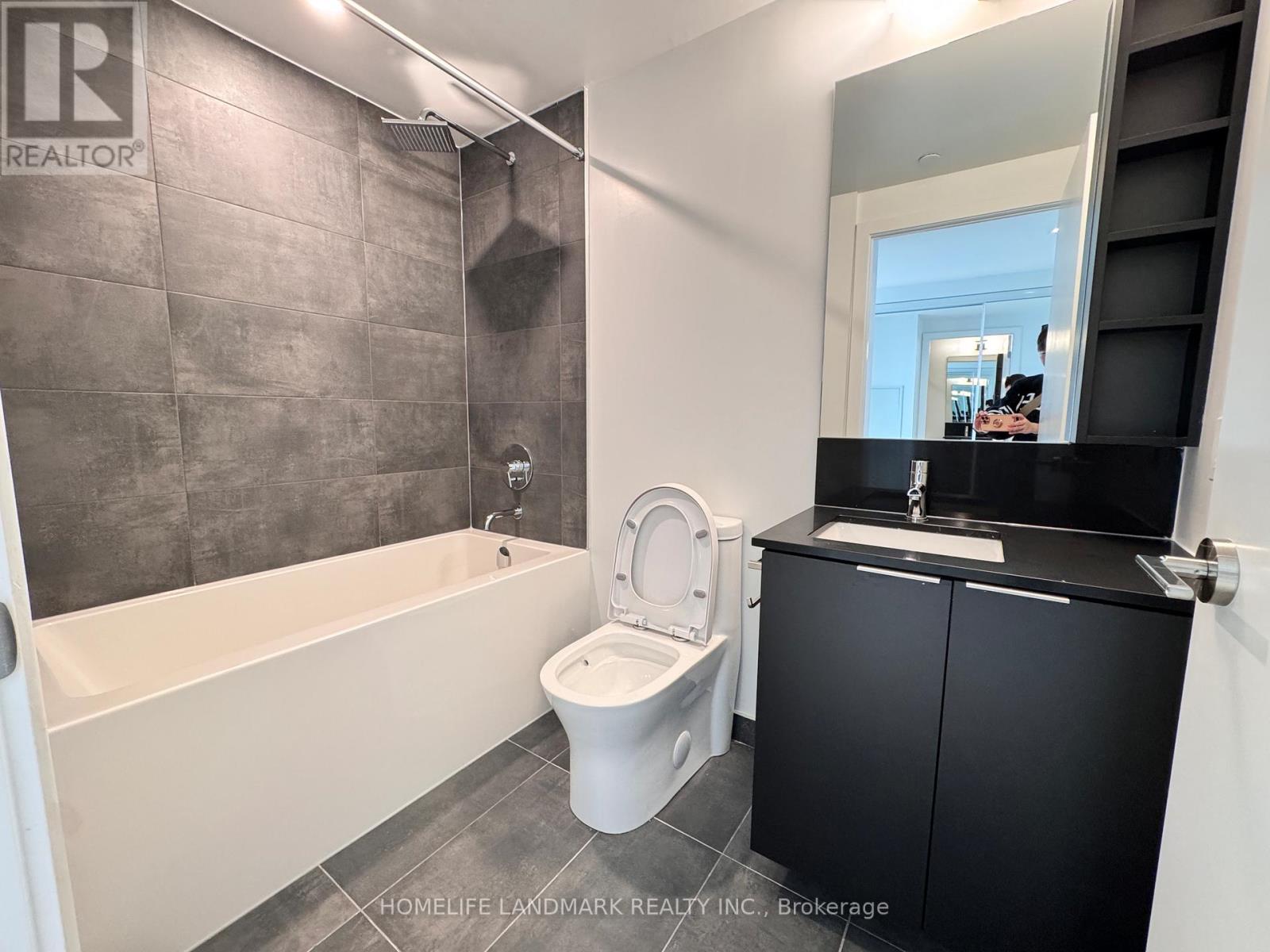 4016 - 8 Wellesley Street W, Toronto, Ontario  M4Y 0J5 - Photo 12 - C12519956