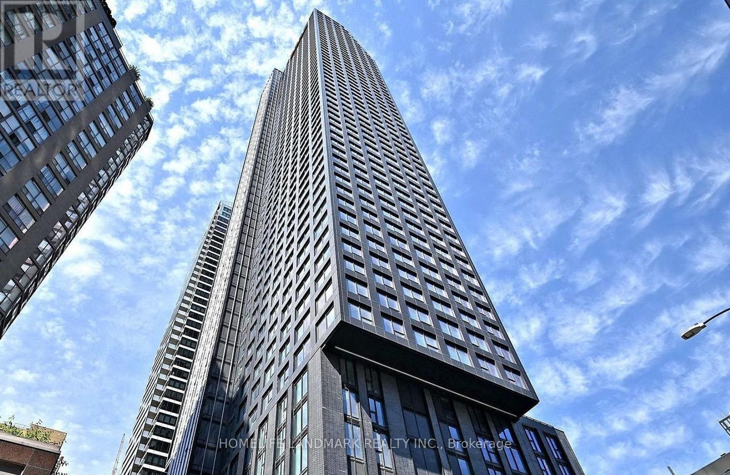 4016 - 8 Wellesley Street W, Toronto, Ontario  M4Y 0J5 - Photo 3 - C12519956