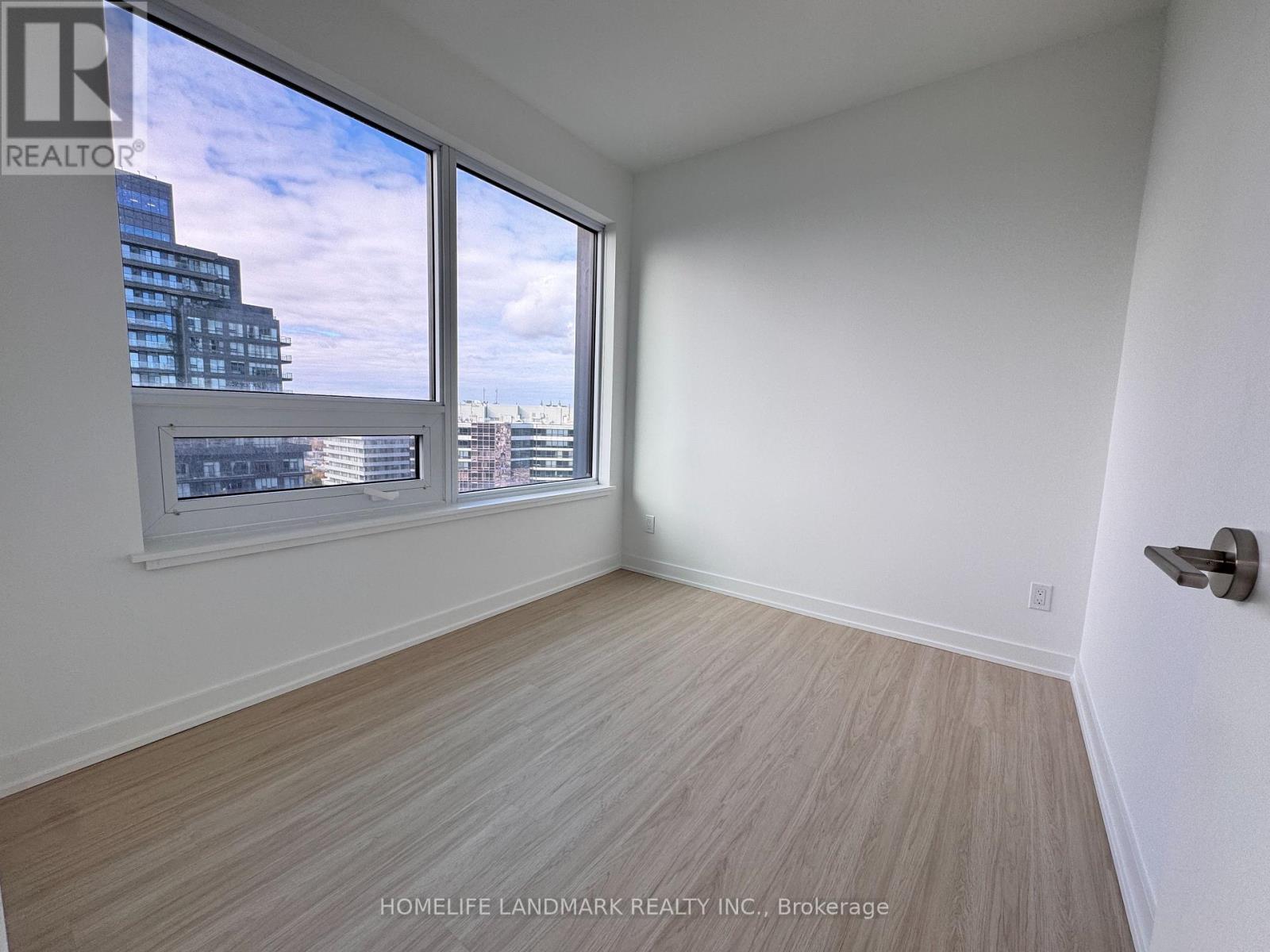 4016 - 8 Wellesley Street W, Toronto, Ontario  M4Y 0J5 - Photo 9 - C12519956