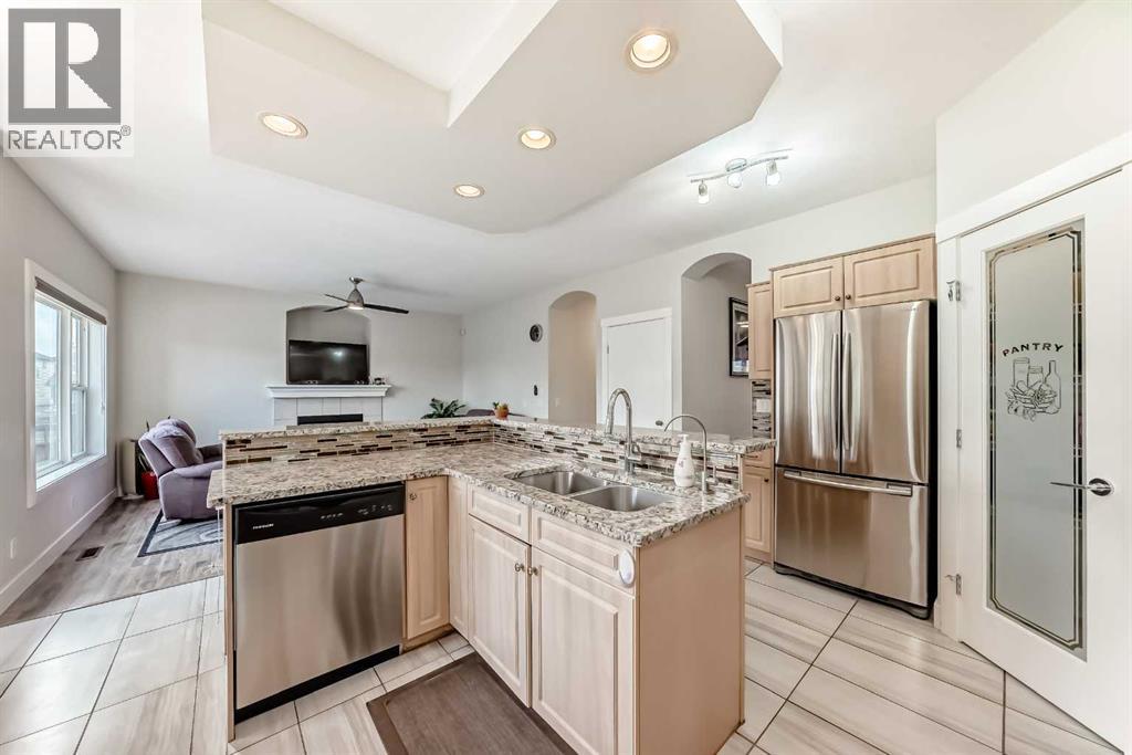 70 Martha's Meadow Close Ne, Calgary, Alberta  T3J 4N7 - Photo 9 - A2253970