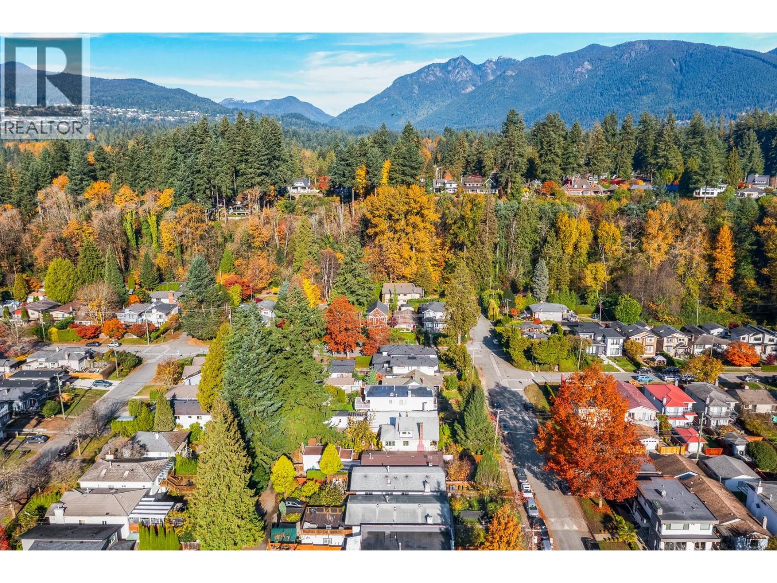 1709 Philip Avenue, North Vancouver, British Columbia V7P 2V9 - Photo 35 - R3064141