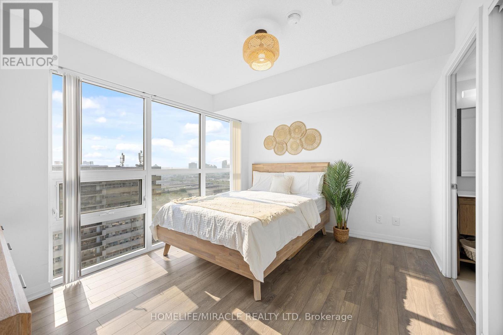 2002 - 30 Meadowglen Place, Toronto, Ontario M1G 0A6 - Photo 16 - E12519868