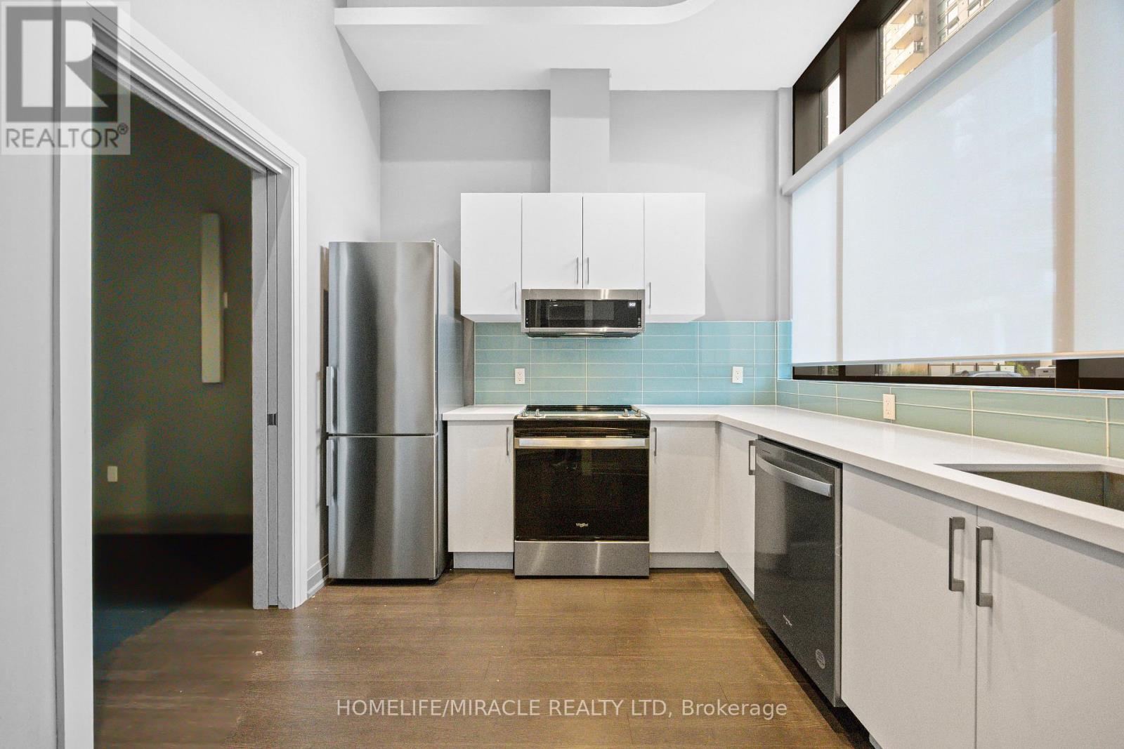 2002 - 30 Meadowglen Place, Toronto, Ontario M1G 0A6 - Photo 36 - E12519868