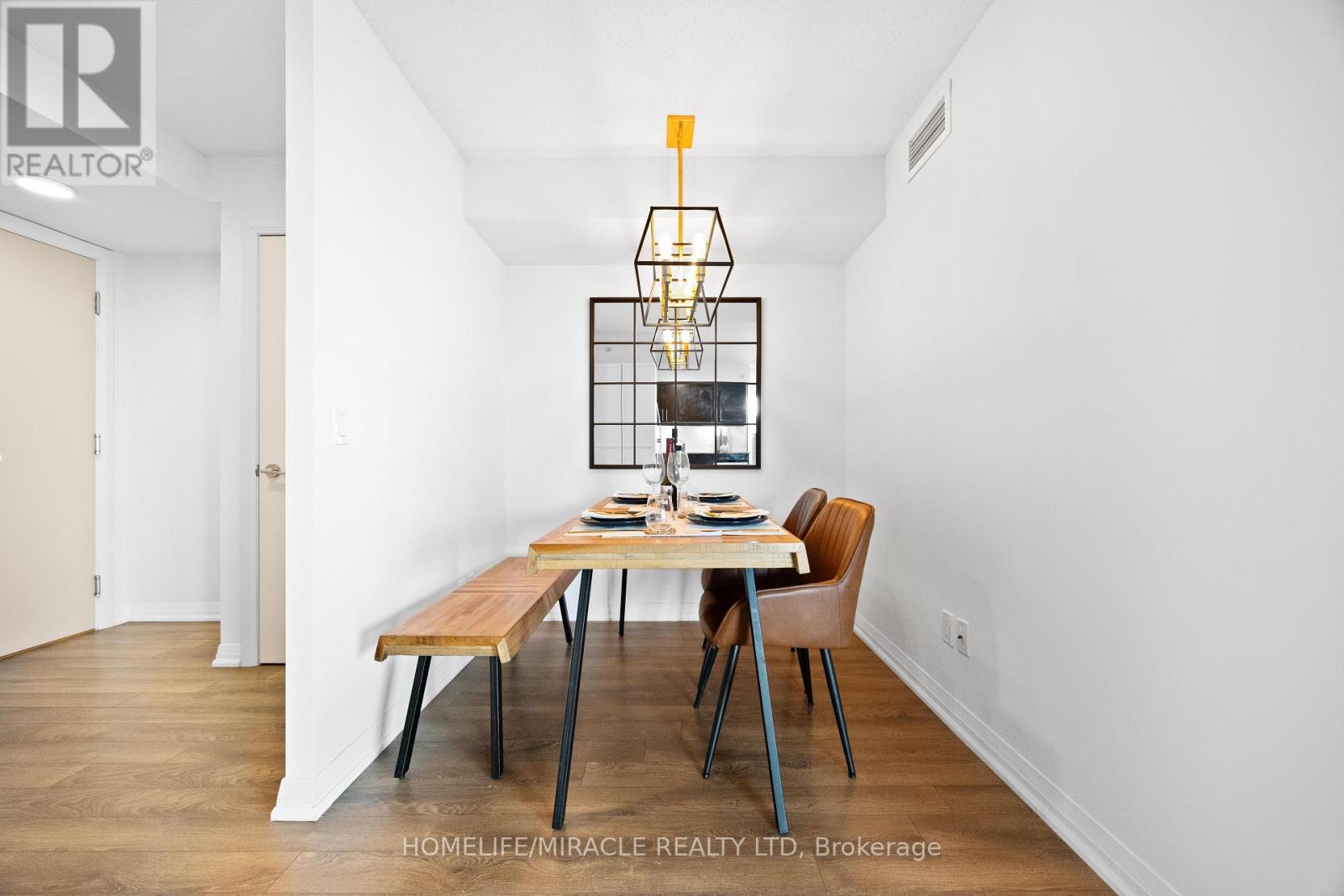 2002 - 30 Meadowglen Place, Toronto, Ontario M1G 0A6 - Photo 6 - E12519868